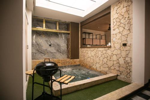 Manga Hotel | Casa Santa Cruz & Social Coffee