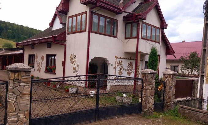 Malini Casa | Casa Simerea