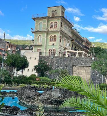 Zafferana Etnea Apartamento | Casa vacanze al castello