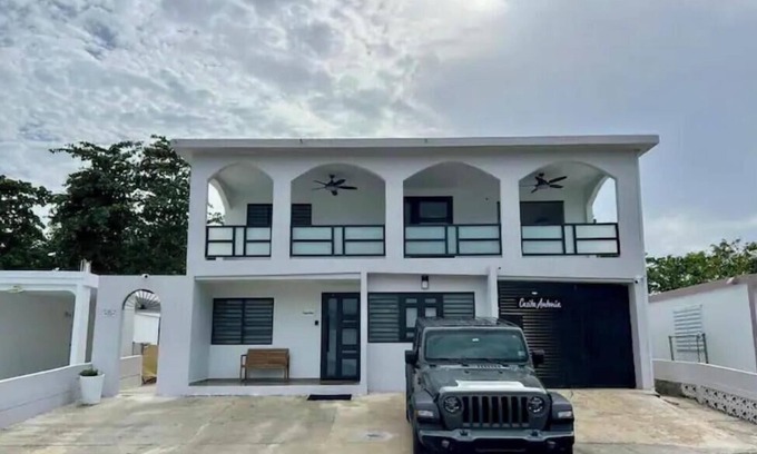Aguadilla Pueblo Hotel | Casita Antonia: Orquídeas