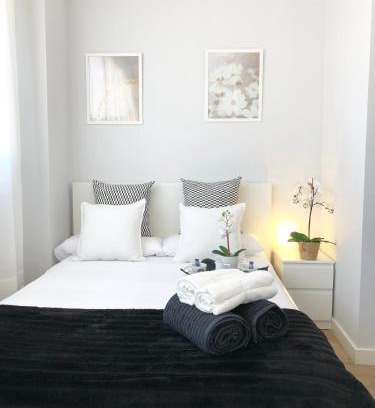 Castro Urdiales Apartamento | Castro Holidays - Vistas Mar y Monte Céntrico Garaje Gratis