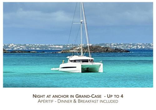 Grand Case Alquiler De Eote | CATAMARAN ZEPHYR NUIT AU MOUILLAGE Diner, nuit et petit-déjeuner inclus