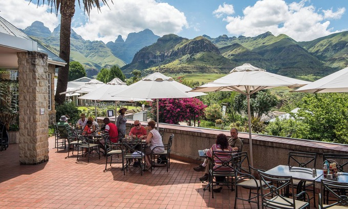 Okhahlamba Hotel | Cathedral Peak Hotel