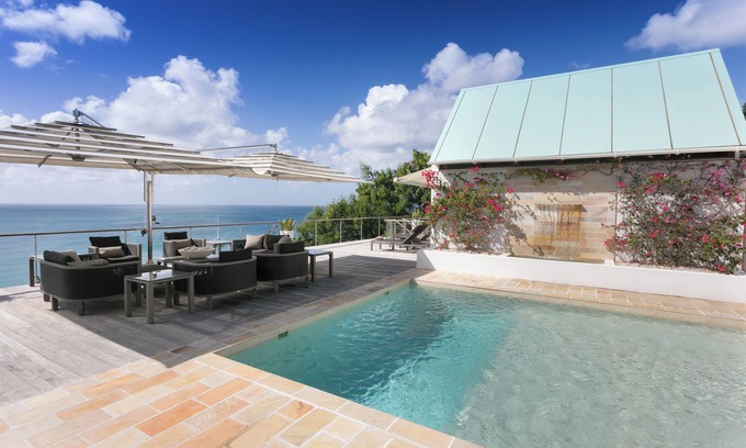 The Valley Villa | CeBlue Luxury Villas- Private Villa with Pool- 2 King Suites & Hotel Amenities!