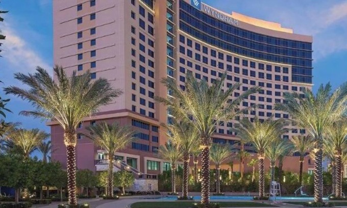 Las Vegas Complejo | Celebrate New Year's Eve in Las Vegas