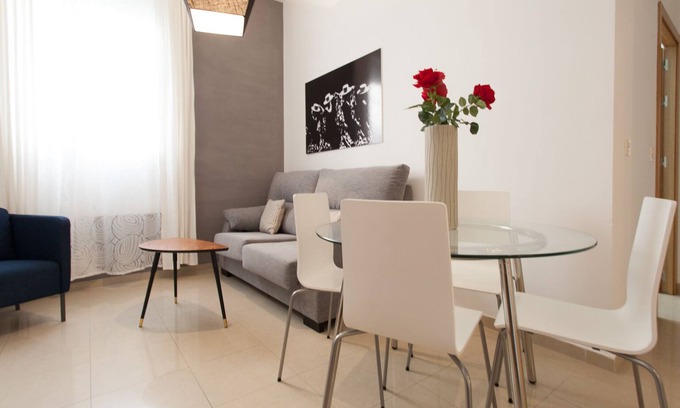 La Florida Casa | Apartamento economico con WIFI y AC.