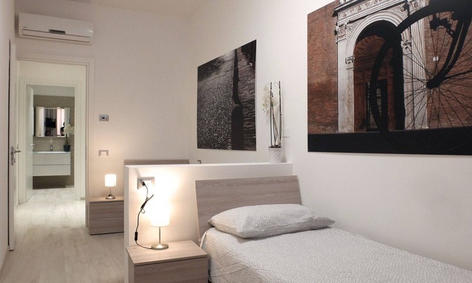 Ferrara Historic Centre Casa | Centro Storico Rooms