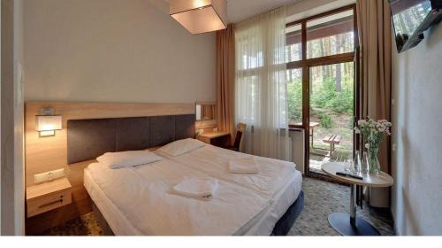 Wielen Zaobrzanski Complejo | Centrum Trzy Jeziora Wieleń