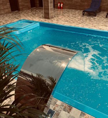 Rasnov Hotel | Cerbul Chalét Accommodation & Wellness