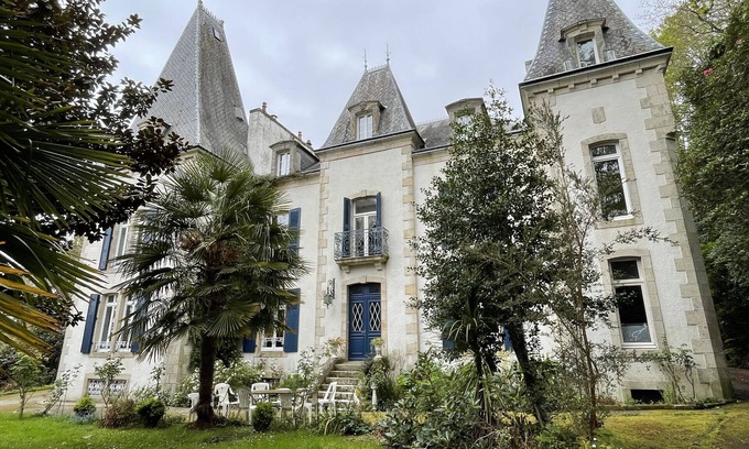 Quimper Otro | Château de Kerivoal - Quimper - Brittany on 3 hectares.