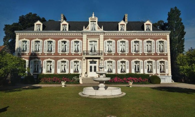 Wailly-Beaucamp Cama Y Desayuno | Château "Le Castel des Anges"