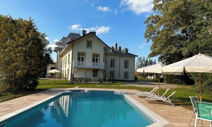 Vaudoncourt Otro | Château Viéndal, Banda apartment