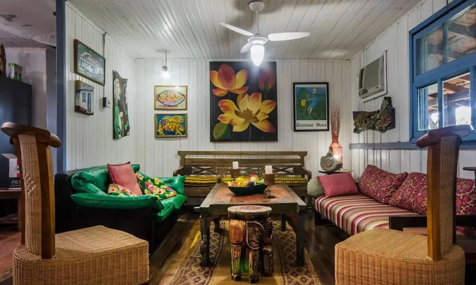 Garopaba Chalet De Esquí | Chalé Aconchegante na Beira do rio e 100 mts do mar