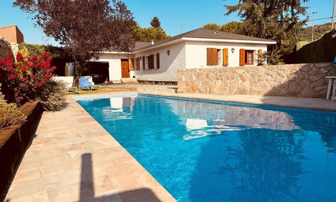 Moralzarzal Chalet De Esquí | Chalet Parque Regional Cuenca Alta Manzanares. Ideal familias!