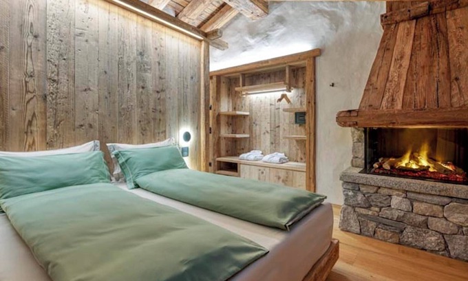 Livigno Chalet De Esquí | Chalet "Akchalet Akon" con vistas a la montaña, piscina interior climatizada y Wi-Fi