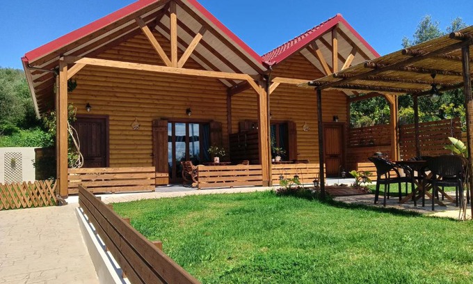 Nikopolis Chalet De Esquí | Chalet edelweiss preveza