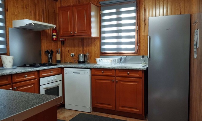 Lachapelle-Auzac Chalet De Esquí | Chalet in Dordogne Valley with garden and shared pool