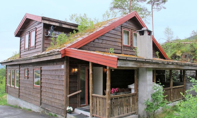 Eikelandsosen Chalet De Esquí | Chalet Julie by Interhome