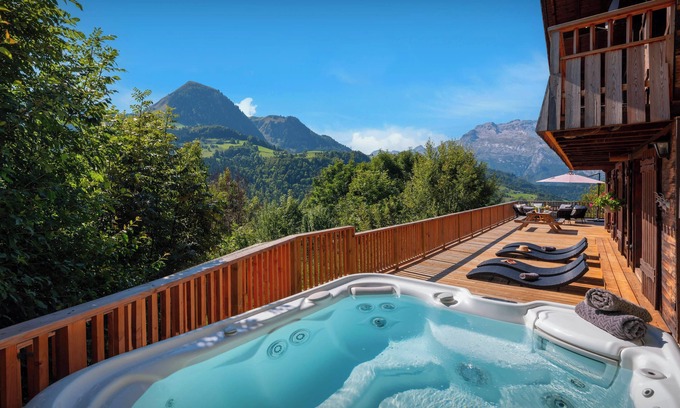 Manigod Chalet De Esquí | Amplio hotel de 4 estrellas, jacuzzi, terraza grande, vista espléndida - OVO Network