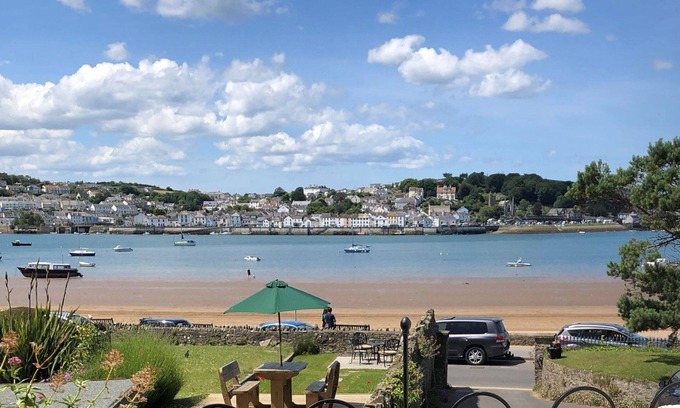 Instow Apartamento | Apartamento de 3 dormitorios con vistas a la playa para 5 personas y 1 perro.