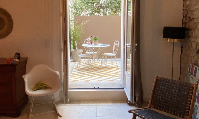 Frontignan Apartamento | Charmant 2 Pièces Rénové et Climatisé en Cœur de Ville