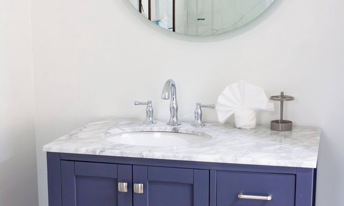 Saint George Parish Apartamento | Charming 1-bedroom apartment with WiFi, AC in brilliant Osbourn-Fitches Creek