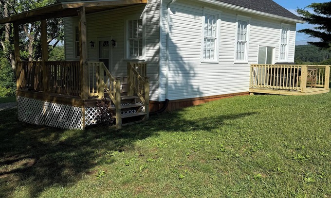 Pilot Cabaña | Charming 1-bedroom cottage with AC, WiFi in amazing Pilot