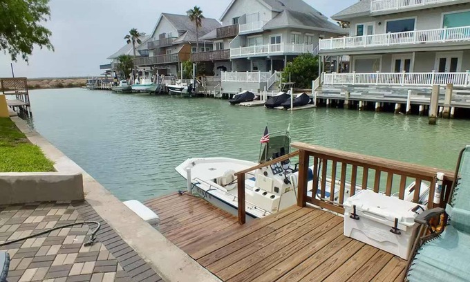 Port Isabel Casa | Charming 1BR Getaway in Long Island Village Resort