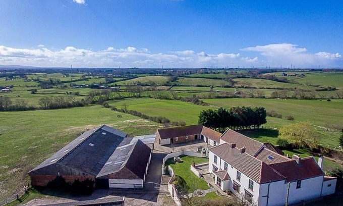 Stockton-on-Tees Apartamento | Charming apartment with hot tub , Viewly Hill Farm