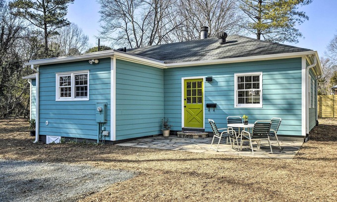 Carrboro Casa | Charming Carrboro Home - Walk to Downtown!