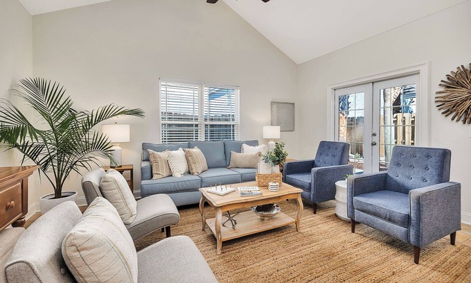 Saint Simons Island Cabaña | Charming Coastal Cottage on St. Simons Island