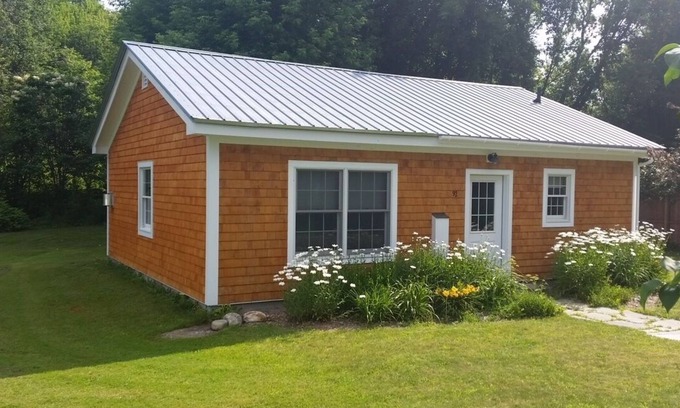 Montgomery Center Cabaña | Cottage con Encanto por Jay Peak