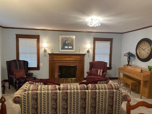 Ardmore Casa | Charming Country Retreat