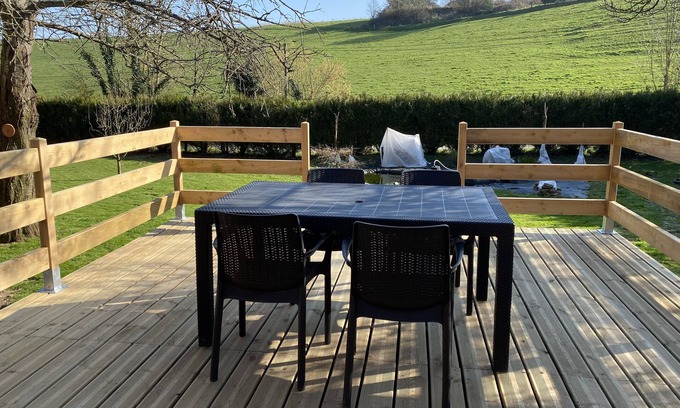 Saint-Gilles-de-Cretot Chalet De Esquí | Charming cottage, unusual chalet