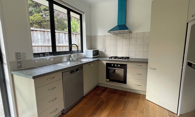 Long Bay Villa | Charming Home Near Nature