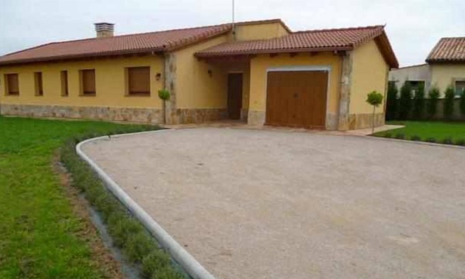 Villaviciosa Casa | La Raitana, Asturias