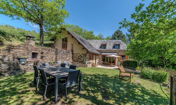 Coubisou Casa | Charming house in the heart of nature, between the Lot valley and Aubrac!