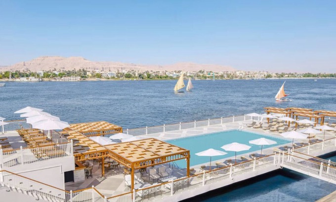 Luxor Hotel | Charming Room w/Spectacular Views & Swimming Pool Perfect for Romantic Getaway