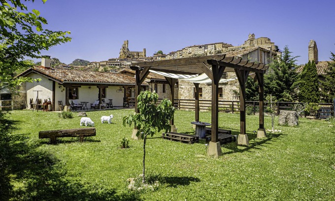 Frias Cabaña | Casa rural con encanto en uno de los pueblos más bonitos de España