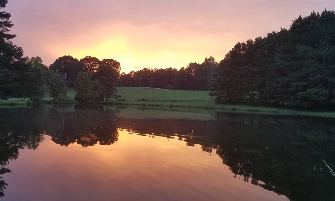 Pell City Otro | Charming Silo House with WiFi and AC on a lovely farm in Pell City