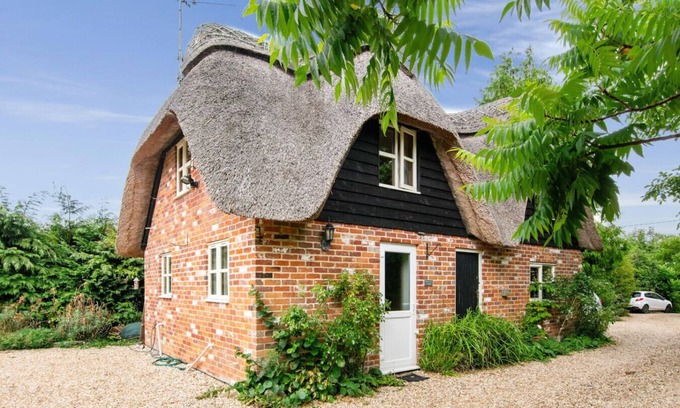 New Forest District Cabaña | Rustic New Forest cottage retreat - Walnut Tree Cottage