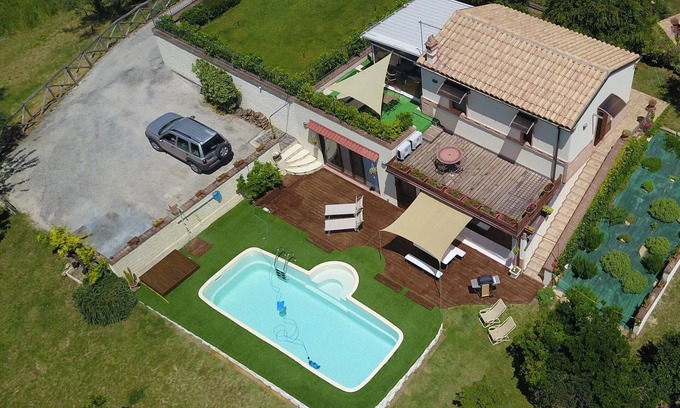 Castelplanio Casa | Charmy Villa Sole con piscina privada y spa Ofuro en la región de Marche, Italia