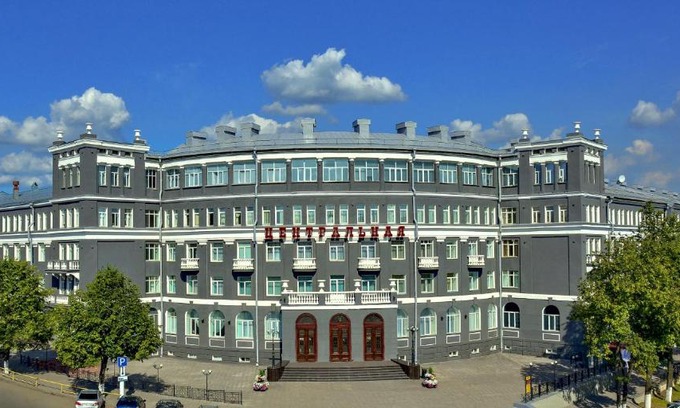 Kirov Hotel | Charushin Hotel ex Гостиница Центральная