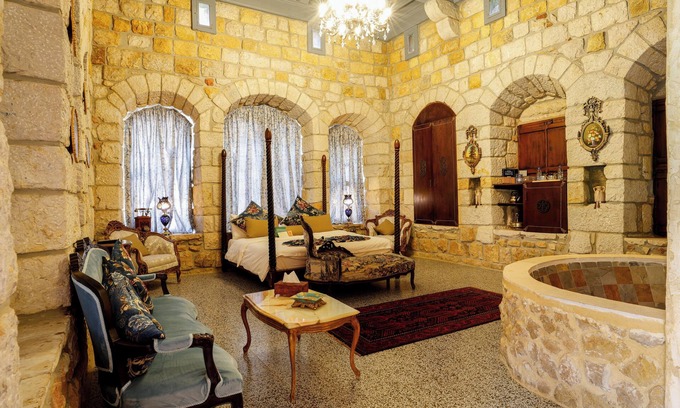 Kfardebian Complejo | Chateau Du Comte
