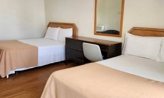 Chatham-Kent Hotel | Chatham Motel