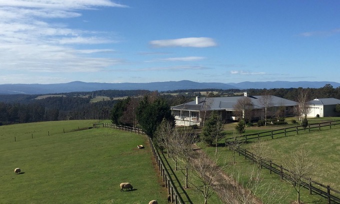 Kinglake Central Casa | Una escapada relajante para grupos grandes.