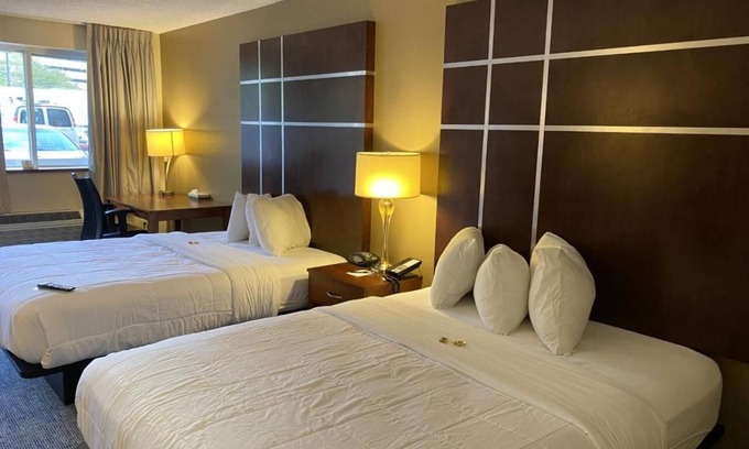 Cherokee Hotel | Cherokee Grand Hotel