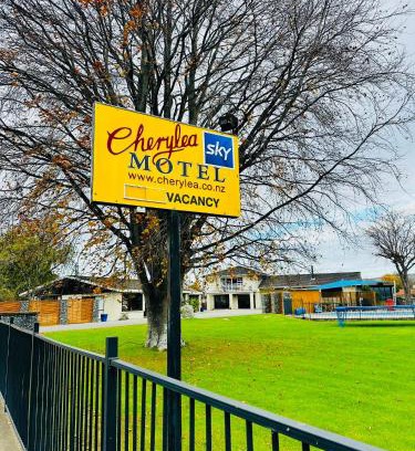 Blenheim Hotel | Cherylea Motel