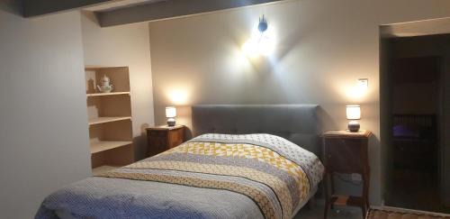 Humes Casa | Chez Émile maison d'hotes 2 chambres avec jardin privé