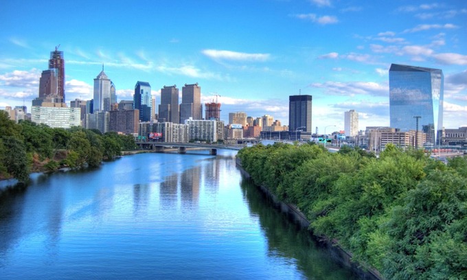 Southwest Center City Casa | Chic & Cozy 2-bedroom Oasis Retreat with WiFi & AC in the heart of Philadelphia